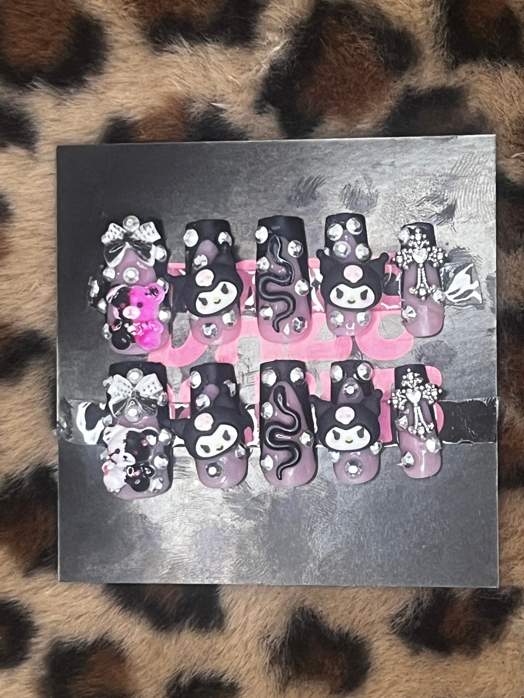 medium black and silver kuromi press on nails