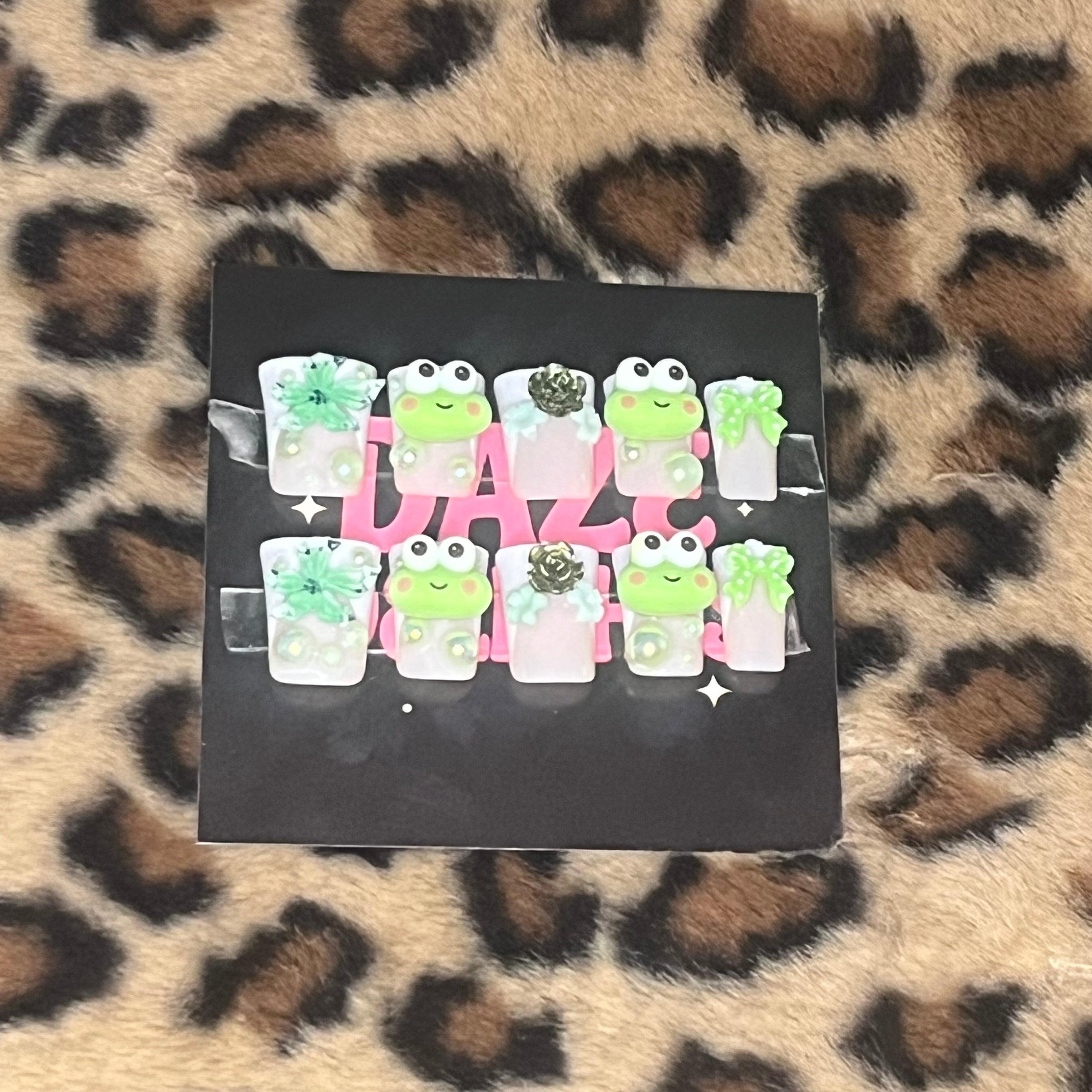 small green keroppi press on nails