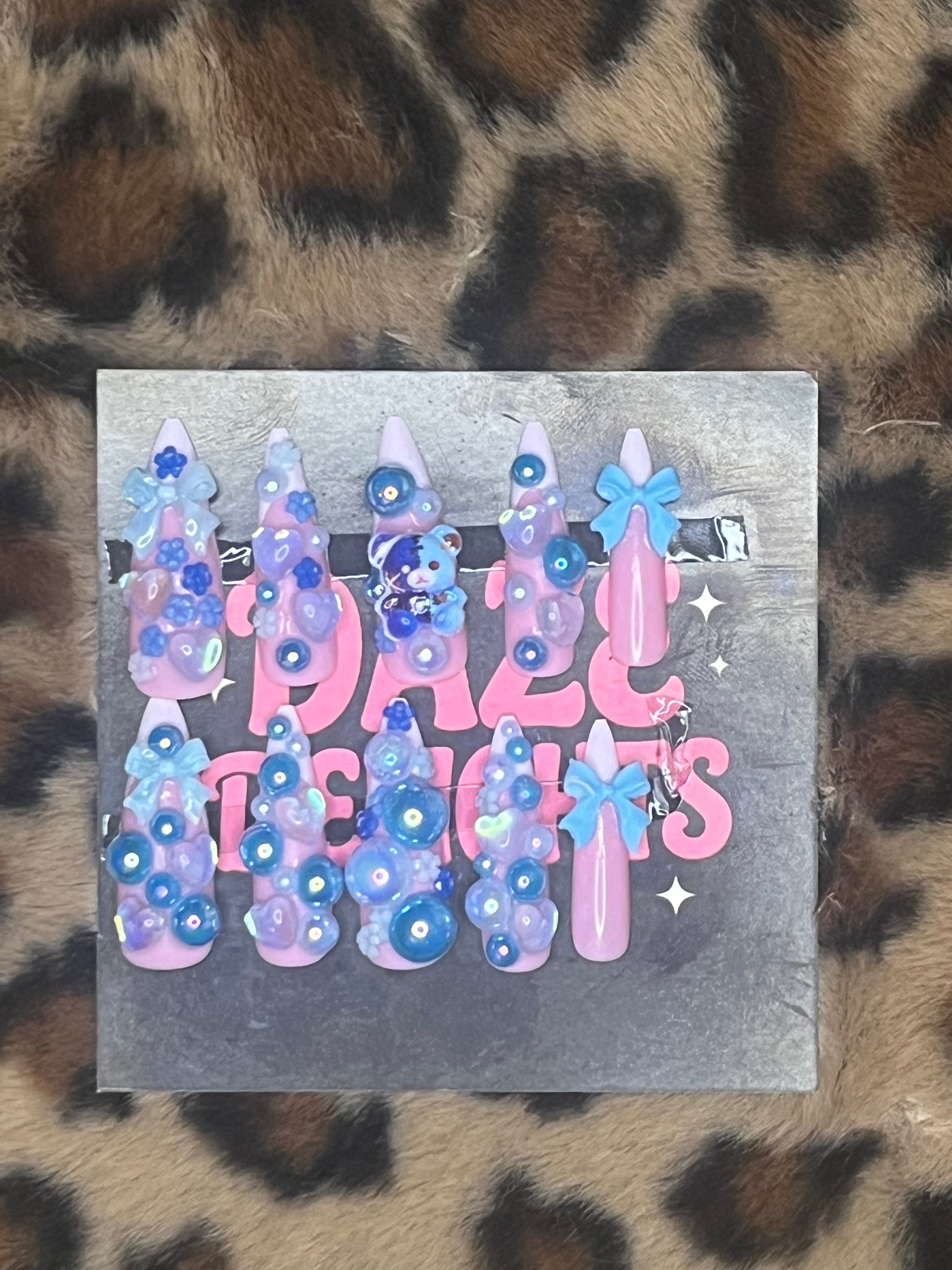 x-small blue stelleto press on nails