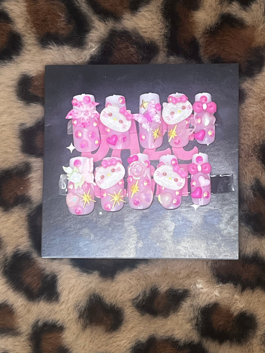 X-small pink and gold hello kitty press on nails